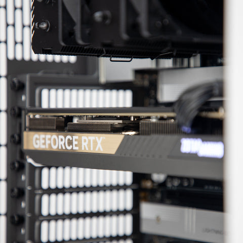 Ginkgo LUX RTX 5090 Core Ultra 9 285K Gaming PC - MONO