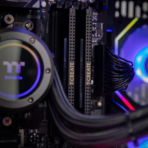 Abyssal MASTER RTX 5090 Ryzen 9 9950X3D Gaming PC