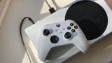 Xbox Series S 512GB Hit  Console - White